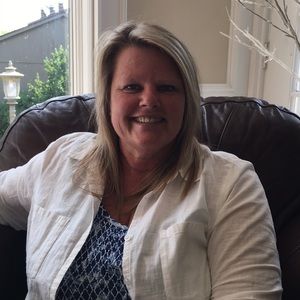 Meet your Posher, Raina